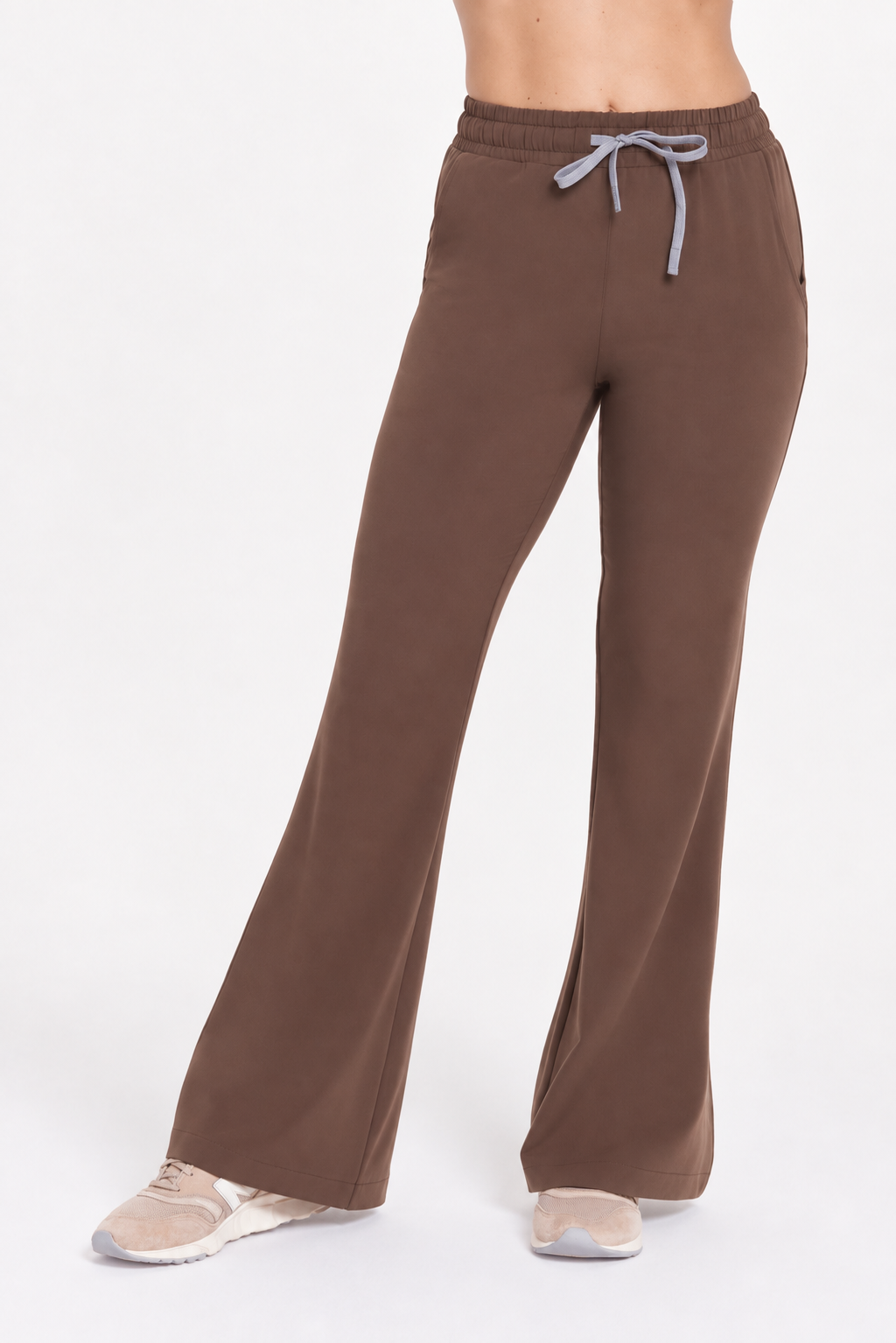 Women's flare scrub pants Iris, colour espresso, front