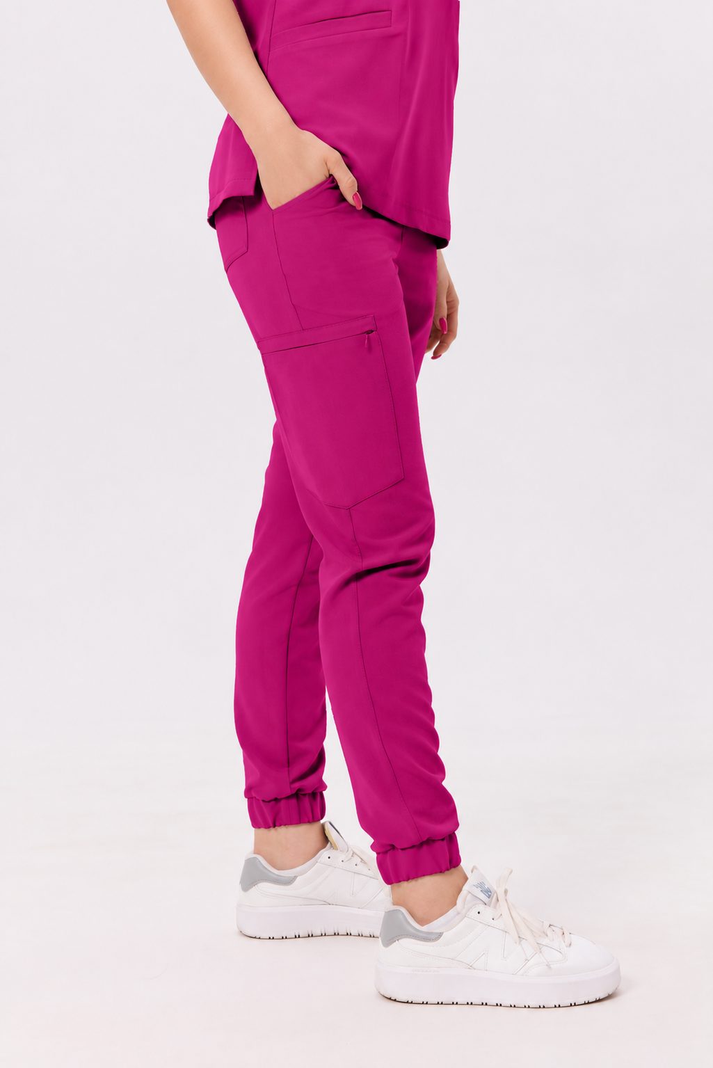 Women's jogger scrub pants Luna, colour amaranth, side