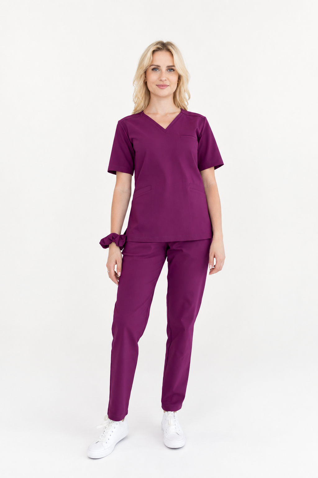 Women's V-neck scrub top Vera, colour plum, front
